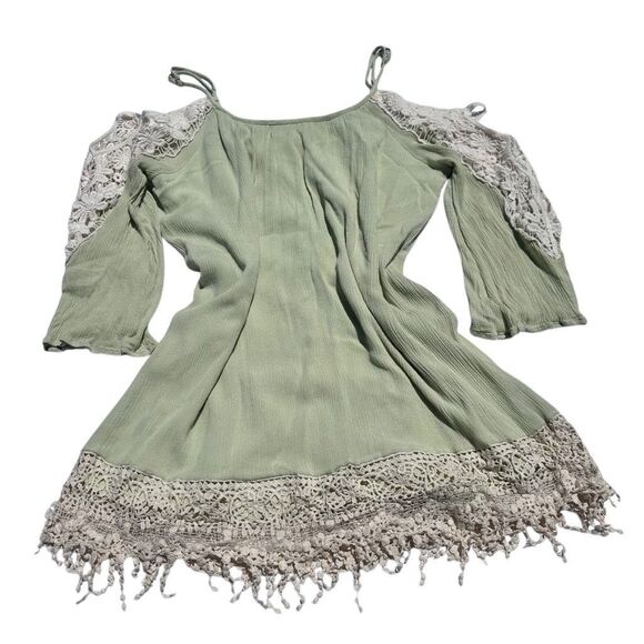 Alba Pistachio Green Cold Shoulder Boho Tunic Top, Size Small. - Picture 1 of 5